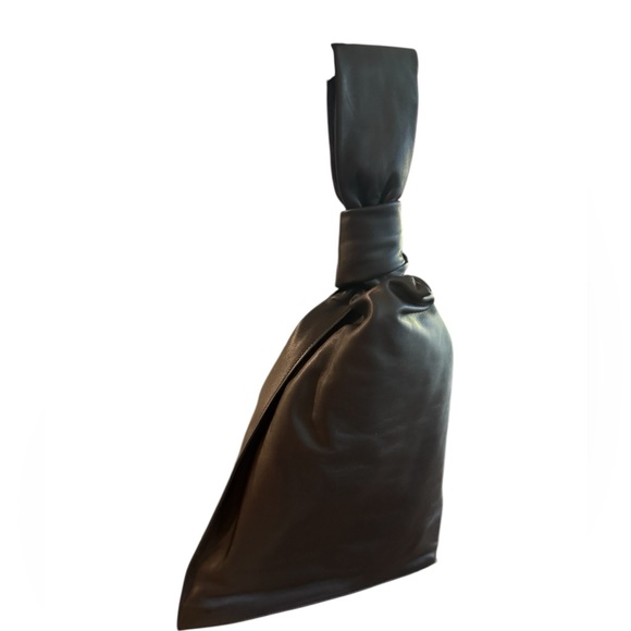 Bottega Veneta Large Twist leather handbag, chocolate brown, new with papers! - Picture 3 of 13